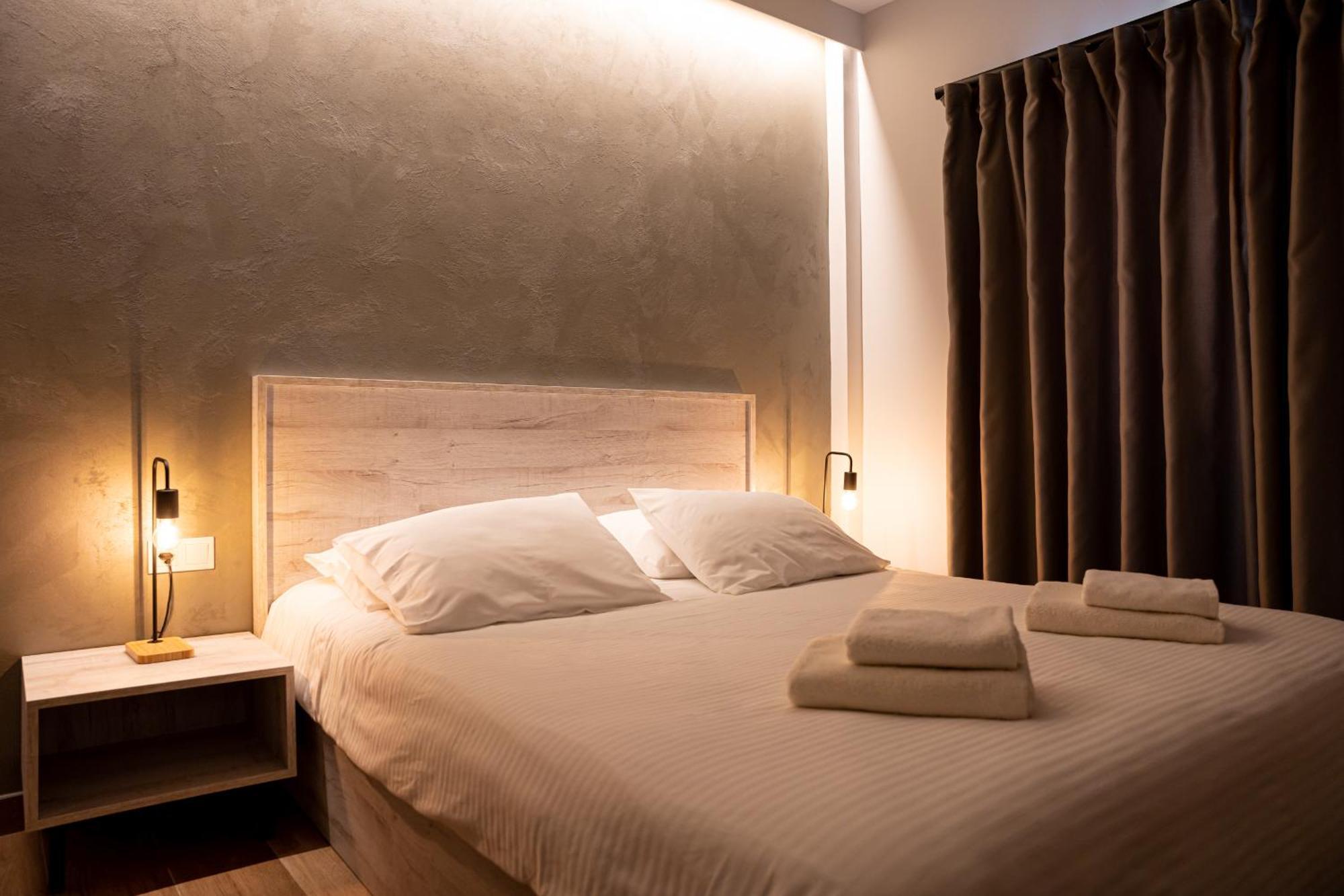 Centralviewsuites Nea Moudania Ngoại thất bức ảnh