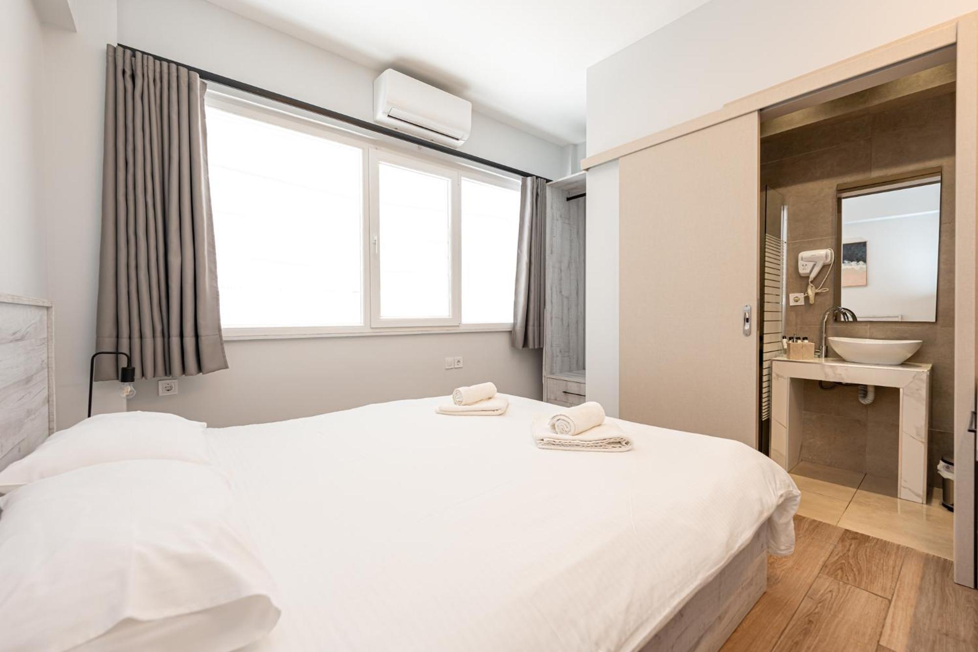 Centralviewsuites Nea Moudania Ngoại thất bức ảnh