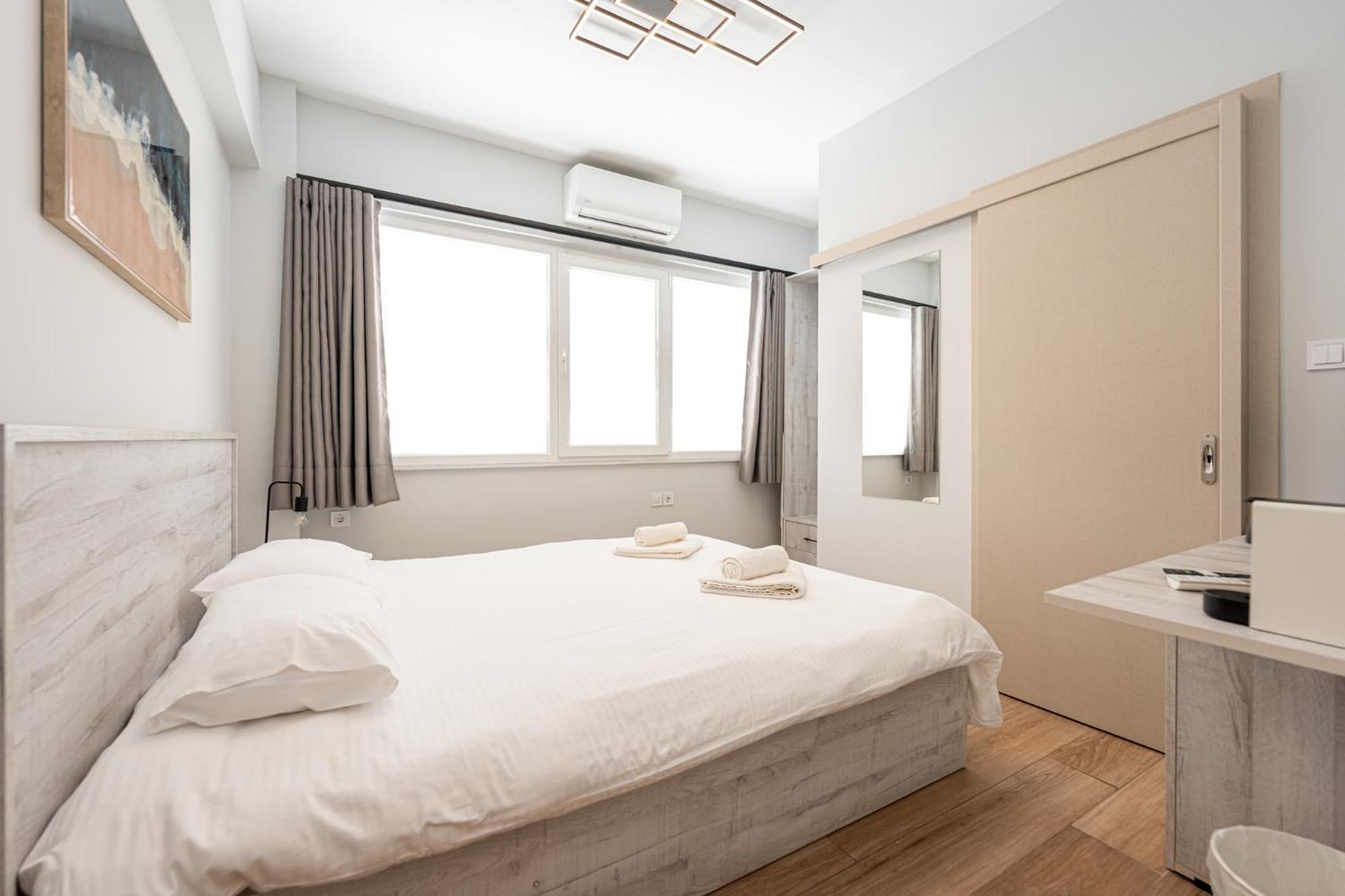 Centralviewsuites Nea Moudania Ngoại thất bức ảnh