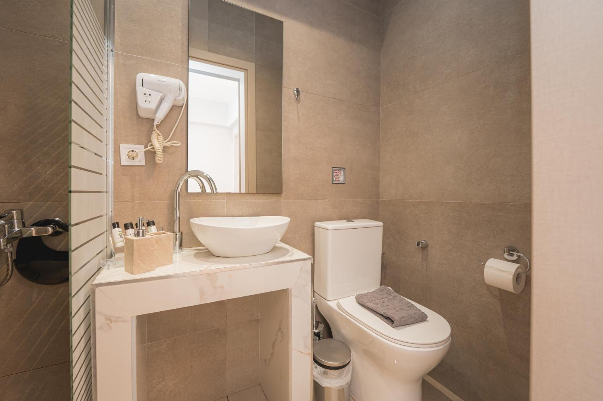 Centralviewsuites Nea Moudania Ngoại thất bức ảnh
